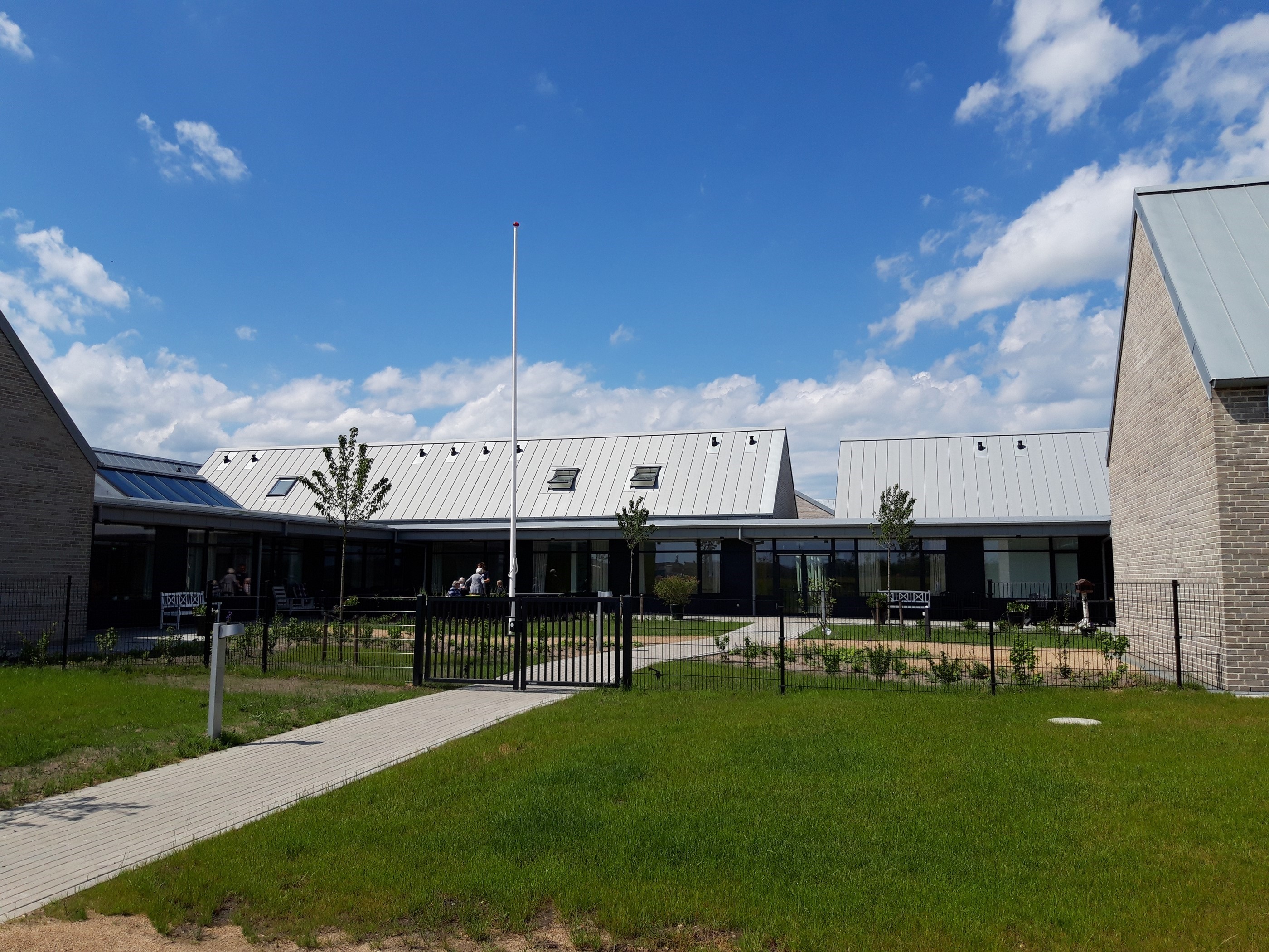 Bøgildlund fra haven