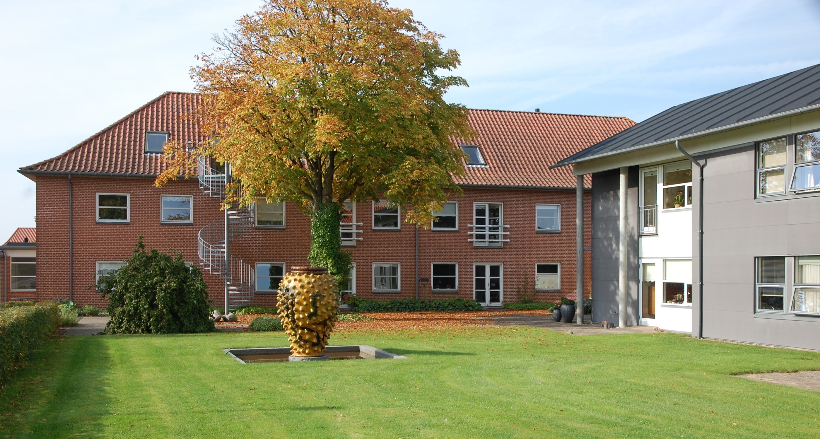 Rolighedsvej 1 facade